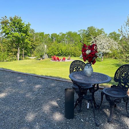 Petite Plaisance Appartements La Malbaie Exterior foto